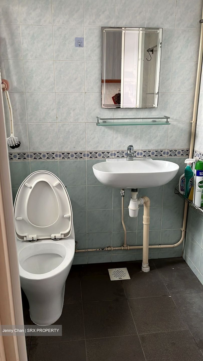 Blk 631 Jurong West Street 65 (Jurong West), HDB 4 Rooms #505899011